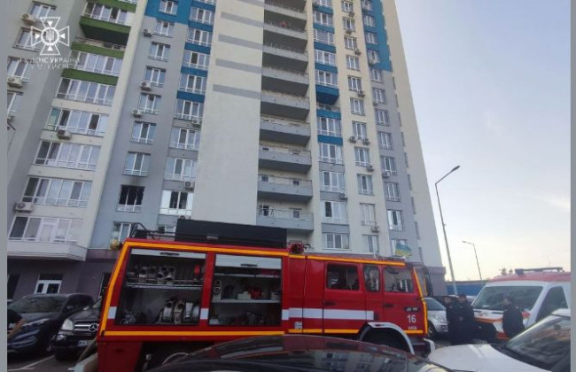 У Києві спалахнула квартира в багатоповерхівці