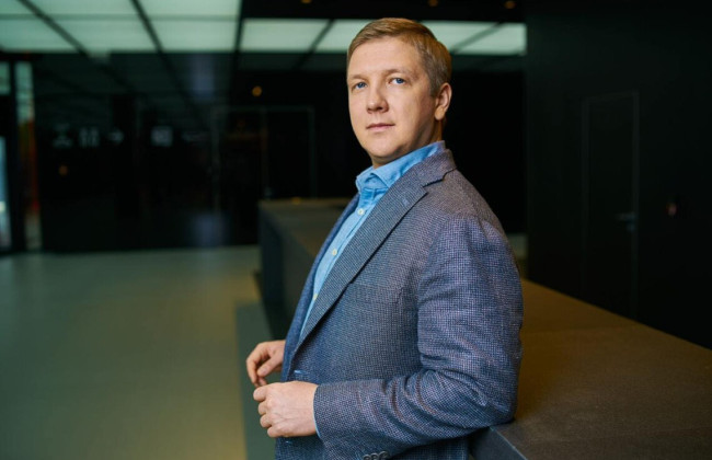 Судья снял электронный браслет и уменьшил залог экс-главе «Нафтогаза» Коболеву