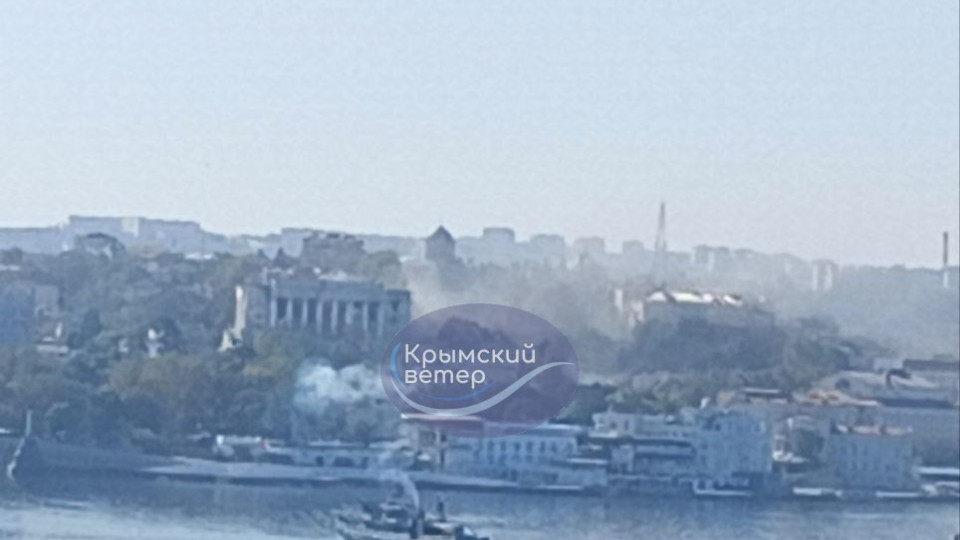 В Севастополе снова шумно: в районе штаба Черноморского флота рф виден дым