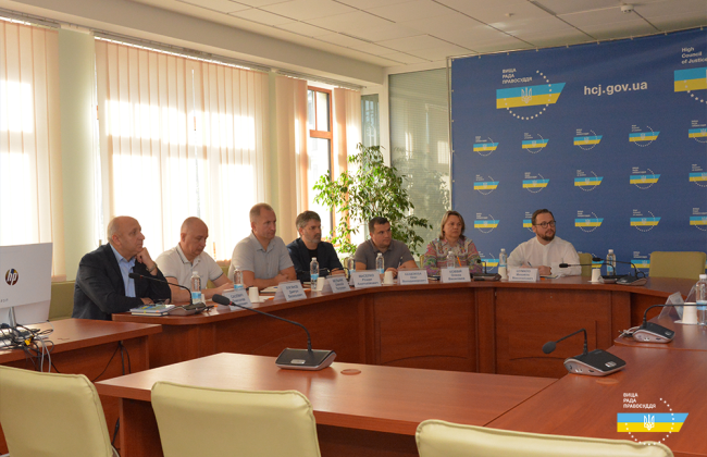 ВРП тимчасово відсторонила від здійснення правосуддя суддю Чуднівського районного суду Максима Леська