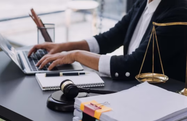 Посвідчення нотаріусами договорів купівлі-продажу нерухомості за участю осіб, які звільняються від пенсійного збору – роз'яснення