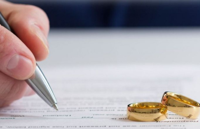 Відмова від зміни прізвища при реєстрації шлюбу: що треба знати