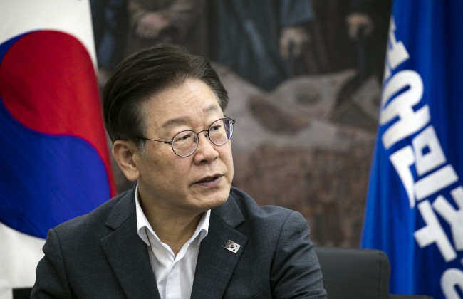 Суд Південної Кореї відхилив ордер на арешт лідера опозиційної партії за звинуваченнями в хабарництві