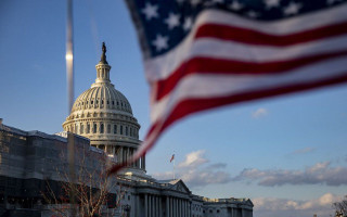 В Сенате США вынесли на голосование проект краткосрочной бюджетной резолюции, который предусматривает выделение более $6 млрд помощи Украине