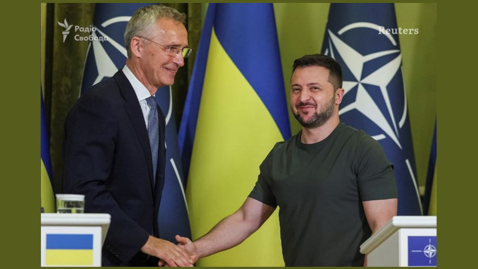 Генсек НАТО Столтенберг с необъявленным визитом прибыл в Киев, фото