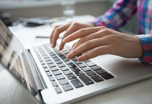 Як надаються додаткові відпустки через роботу за комп'ютером: роз’яснення