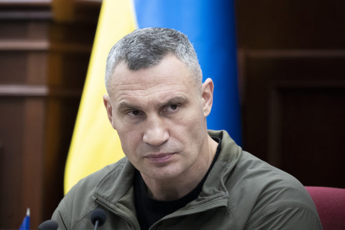 Причини обвалу Дегтярівського мосту з’ясує комісія за участі виробника та підрядника, — Кличко