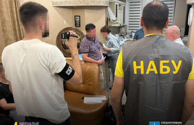 Погорів на хабарі: в.о. голови Комінтернівського райсуду Одеської області повідомили про підозру