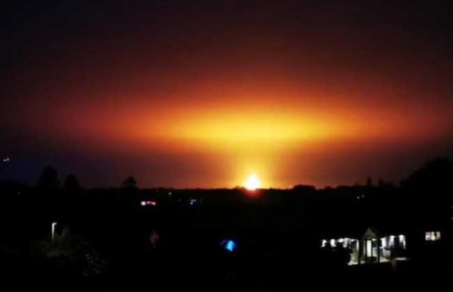 Поблизу Оксфорда пролунав потужний вибух: відео вогняного «грибу»