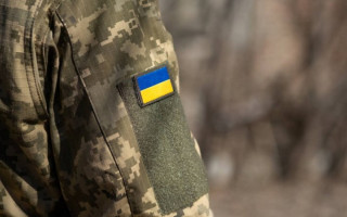 Зарплаты пленных будут получать их семьи