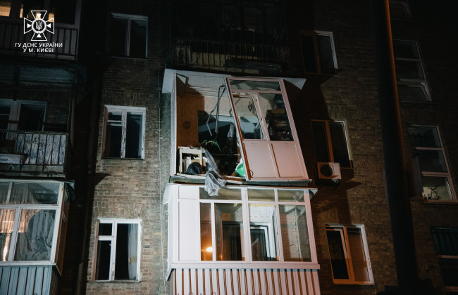 У пʼятиповерхівці у Соломʼянському районі Києва стався вибух: що відомо