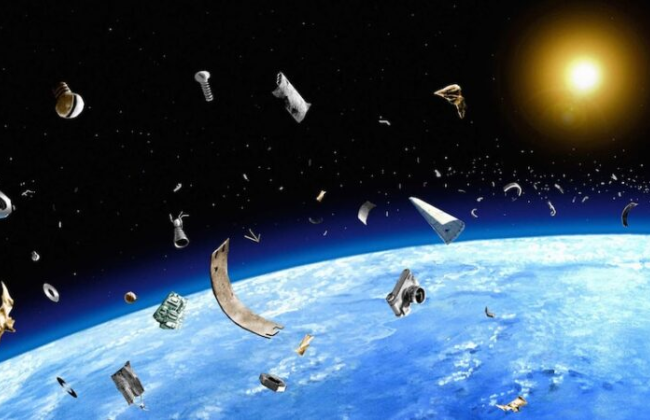 В США впервые оштрафовали компанию за мусор в космосе