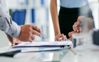 Чи встановлені обмеження на роботу за сумісництвом під час війни: роз’яснення