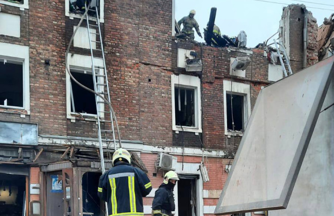 Нашли под завалами дома: в результате обстрела Харькова погиб ребенок, фото