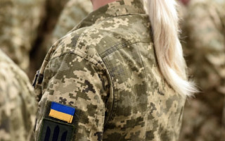 Может ли военнообязанная женщина получить повестку: ответ ТЦК