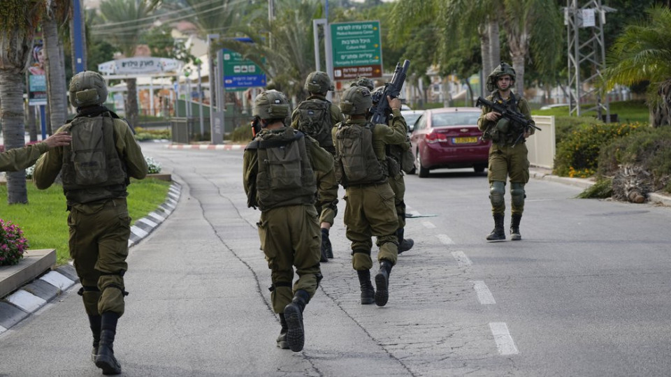 Сили Ізраїлю борються з ХАМАС у семи-восьми районах за межами Гази