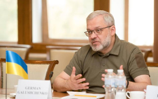 Міністр енергетики Галущенко порадив  українцям перевірити генератори та запастись павербанками