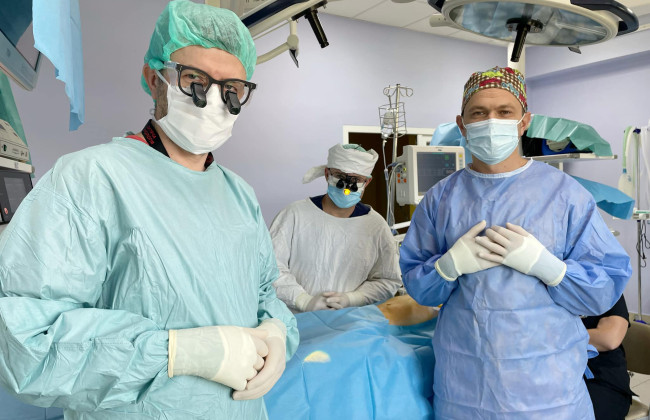 Врачи провели реконструктивную операцию 2-летнему мальчику, которому из-за онкозаболевания удалили мочевой пузырь