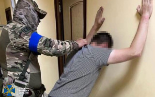 В Одесі затримали російського агента, який прикидався рятувальником задля коригування ворожих ударів