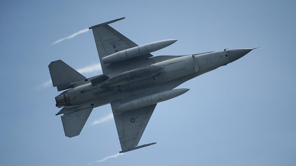 Украина получит F-16 от Нидерландов в конце 2024 года, — посол