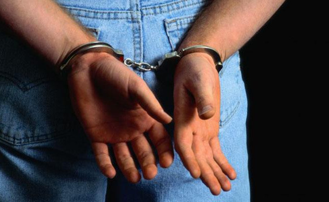 На Буковине наказали мужчину, который избил и задушил знакомого