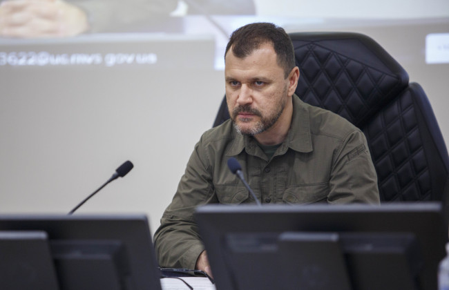 Уряд готує законопроект про покарання закладів, що працюють у комендантську годину, — деталі від глави МВС Клименка