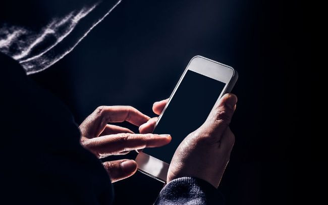 Обманул женщину, которая искала своего мужа-военного: будут судить заключенного