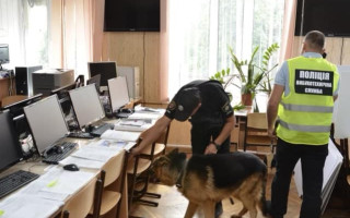 На Тернопольщине правоохранители вместо взрывчатки нашли «минировщика» местной школы