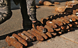 На Черкащині сапери завершили роботи у Золотоноші: вилучили 590 вибухонебезпечних предметів, фото