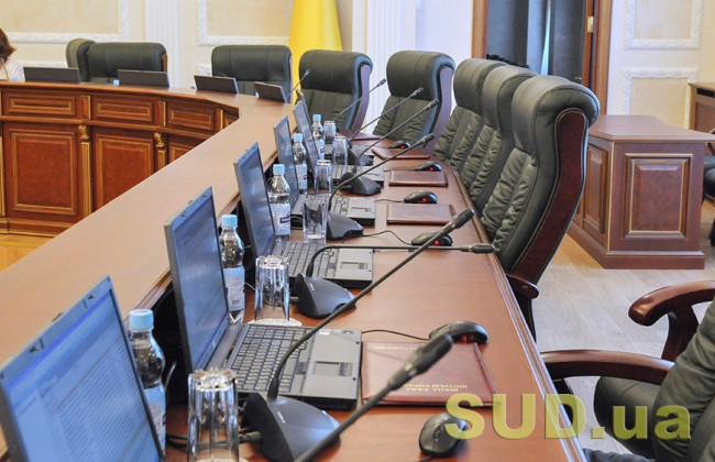 Высший совет правосудия приступит к рассмотрению жалоб на судей, - Владимир Зеленский подписал закон