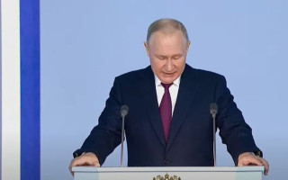 путін прилетів до Китаю, це його перша поїздка до великої світової держави з моменту видачі ордеру МКС