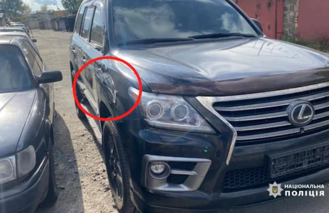 В Киеве адвокат на внедорожнику Lexus сбил ребенка и скрылся с места ДТП — СМИ