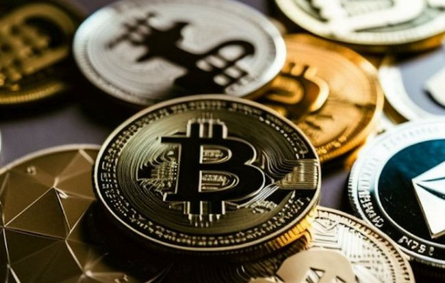 В Украине разработают порядок управления арестованной криптовалютой