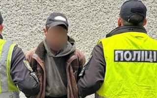 На Закарпатье мужчина изнасиловал 10-летнюю девочку