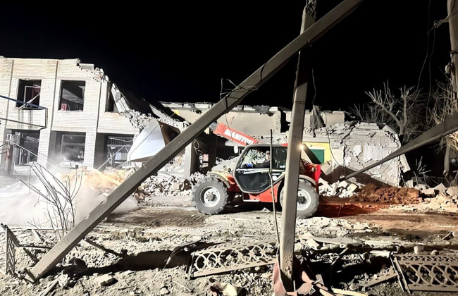 Виталий Ким рассказал подробности ракетных обстрелов Николаева и области: попали в заведение питания, есть погибшие