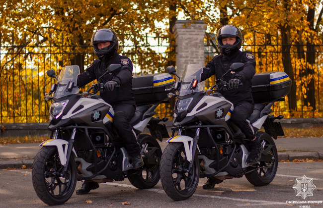 В Киеве патрульные на байках закончили сезон