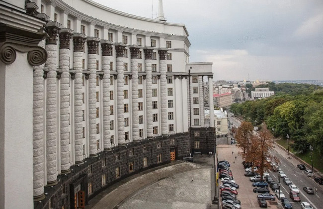 Депутати звільнили Кабмін та деякі інші органи від обов’язку реєструватися в Електронному суді