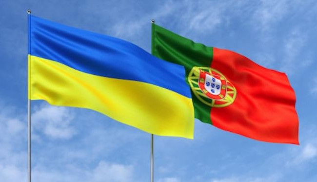 Португалия продлила временную защиту украинцам