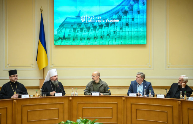 Альтернативная служба для верующих: что делать с украинцами, которым религия не позволяет воевать