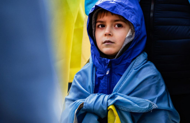 Украинские семьи могут получить дополнительные 4 тысячи гривен: как оформить выплату