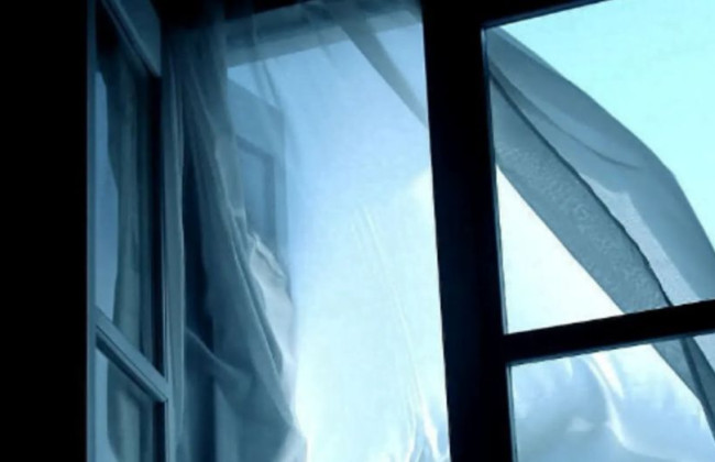 Выпрыгнул с 13-го этажа: в Киеве произошло очередное самоубийство