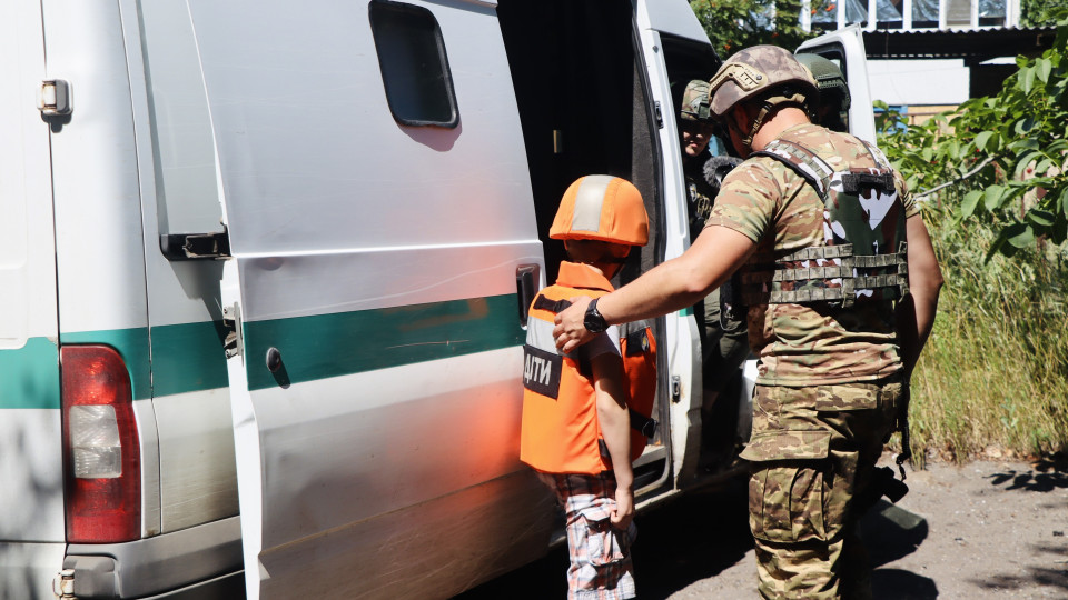 У низці населених пунктів Херсонщини запроваджено примусову евакуацію дітей