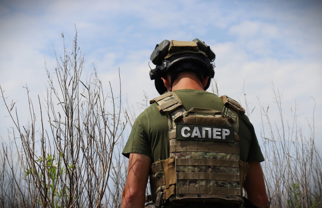 На юге Украины россияне минируют детские пляжи и общественные места