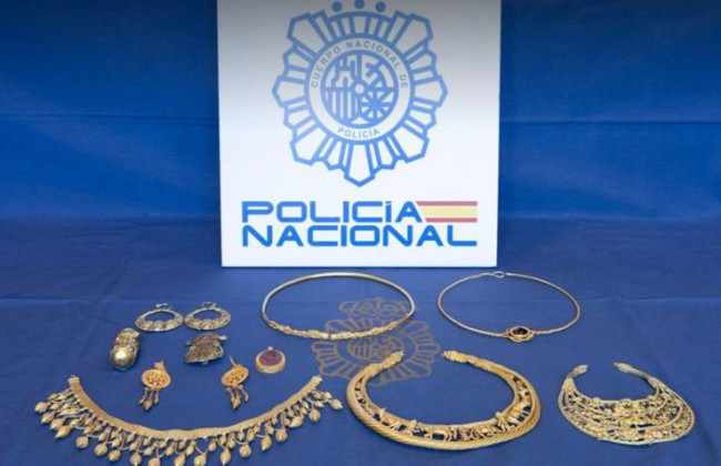 Вывезли «Скифское золото» из Украины: в Испании задержали контрабандистов, среди которых – священник УПЦ МП