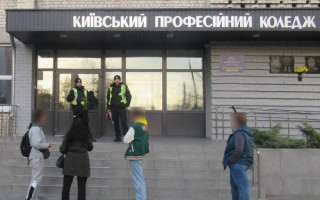У Києві двоє пранкерів «замінували» коледж: слідчі розпочали кримінальне провадження