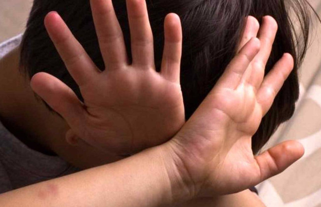 Нетрезвая била сына на детской площадке: во Львове суд наказал женщину штрафом