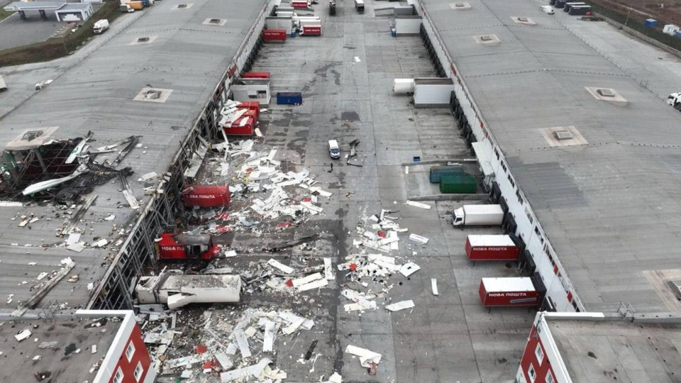 Российский удар по терминалу «Новой почты» унес жизни уже 7 человек: подробности