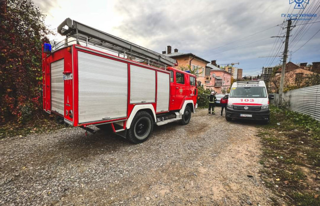 В Черновцах в 8-квартирном жилом доме произошел взрыв из-за утечки газа – ГСЧС