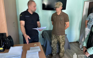 Безосновательно насчитал выплаты подчиненным: в суд передали дело командира одной из воинских частей Николаевщины
