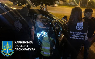 Получил $3000 взятки за «содействие» в размещении торгплощадки в Харькове: будут судить чиновника